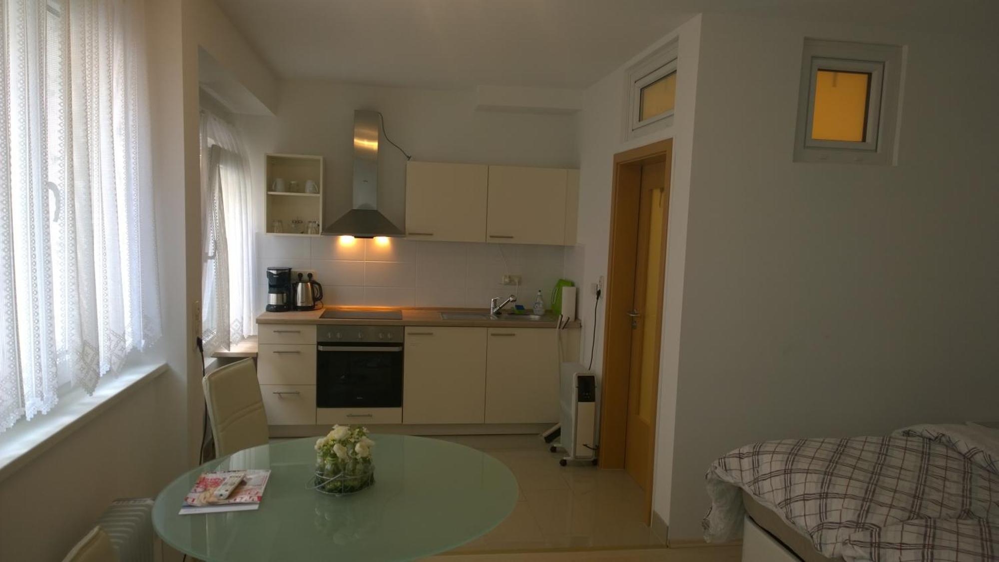 Pensionsappartments Blitz Wiesbaden Dış mekan fotoğraf