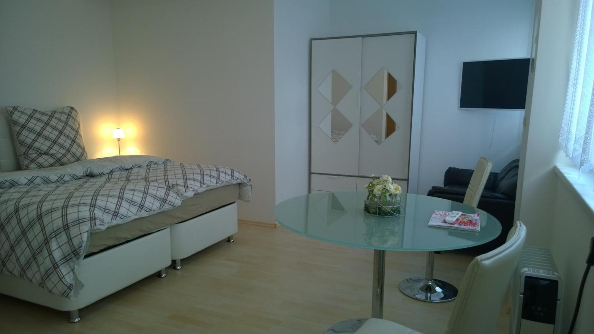 Pensionsappartments Blitz Wiesbaden Dış mekan fotoğraf