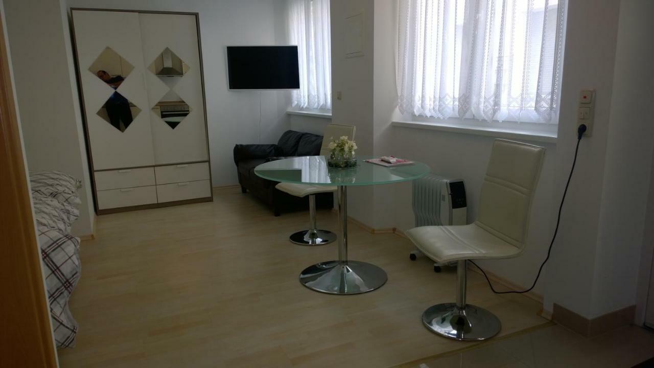 Pensionsappartments Blitz Wiesbaden Dış mekan fotoğraf