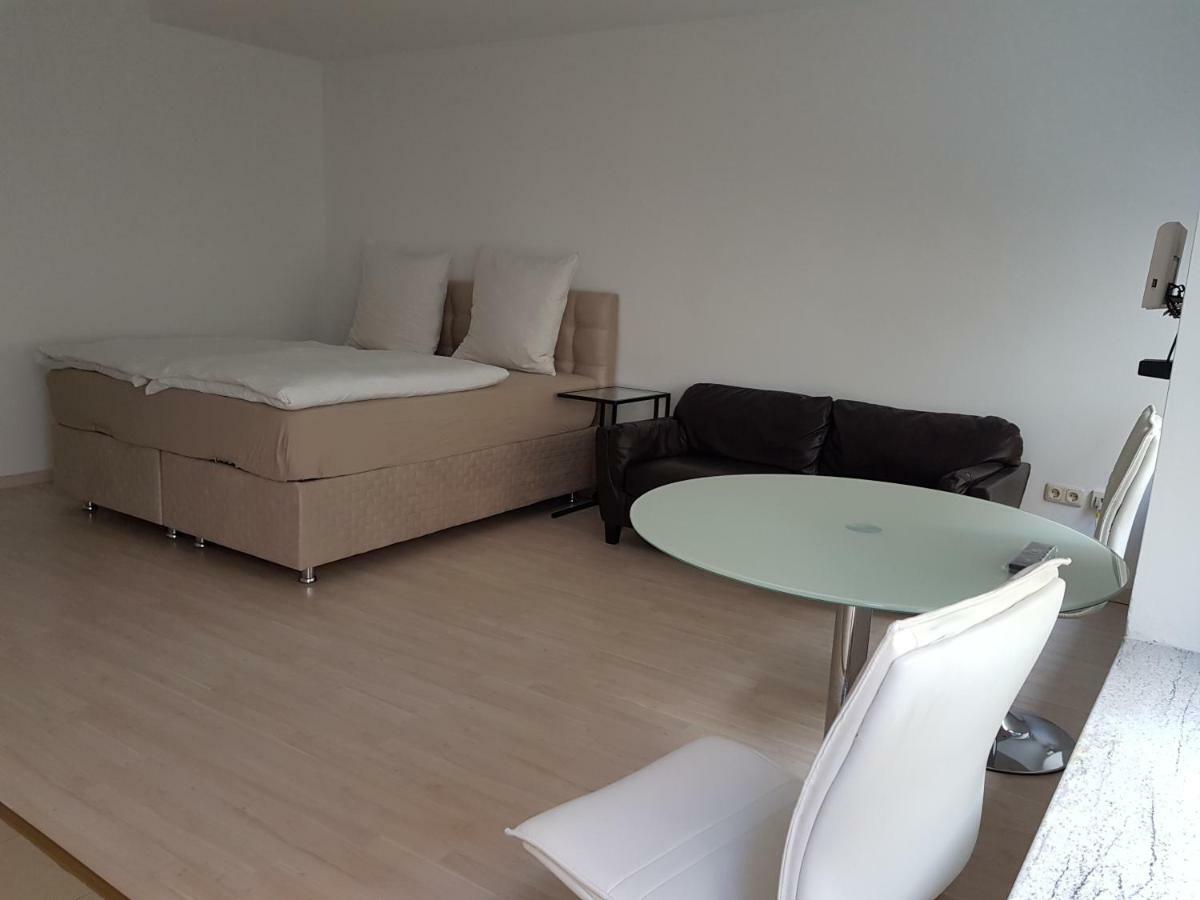 Pensionsappartments Blitz Wiesbaden Dış mekan fotoğraf
